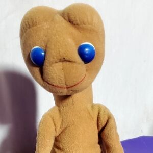 E.T. The Extra Terrestrial Plush 1982  Et Vintage 8 in Beanbag Toy